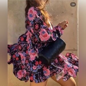 $49 Zara Collared Floral Mini dress